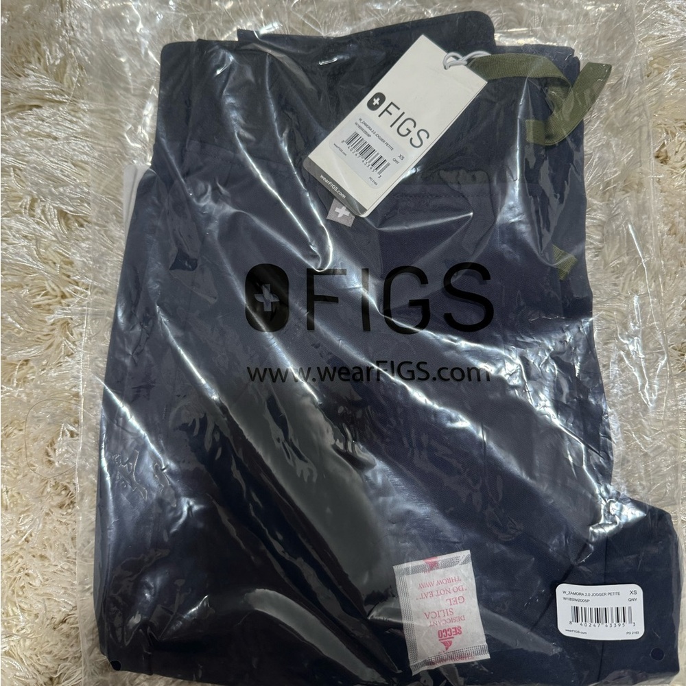 New Brand Figs Zamora Navy Joggers